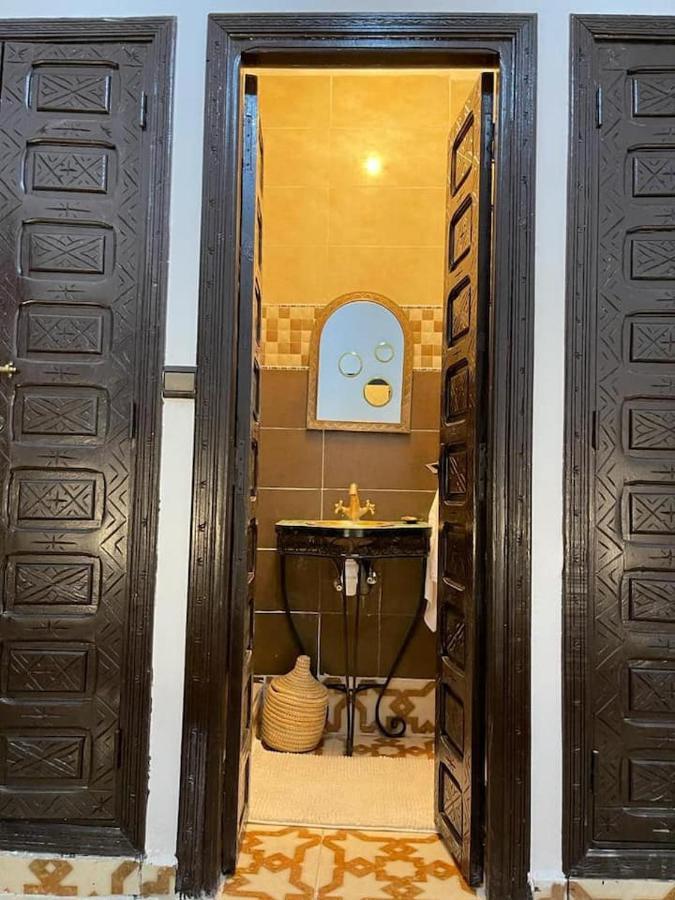 Riads Dar Zao - Logements Entiers มาร์ราเกช ภายนอก รูปภาพ